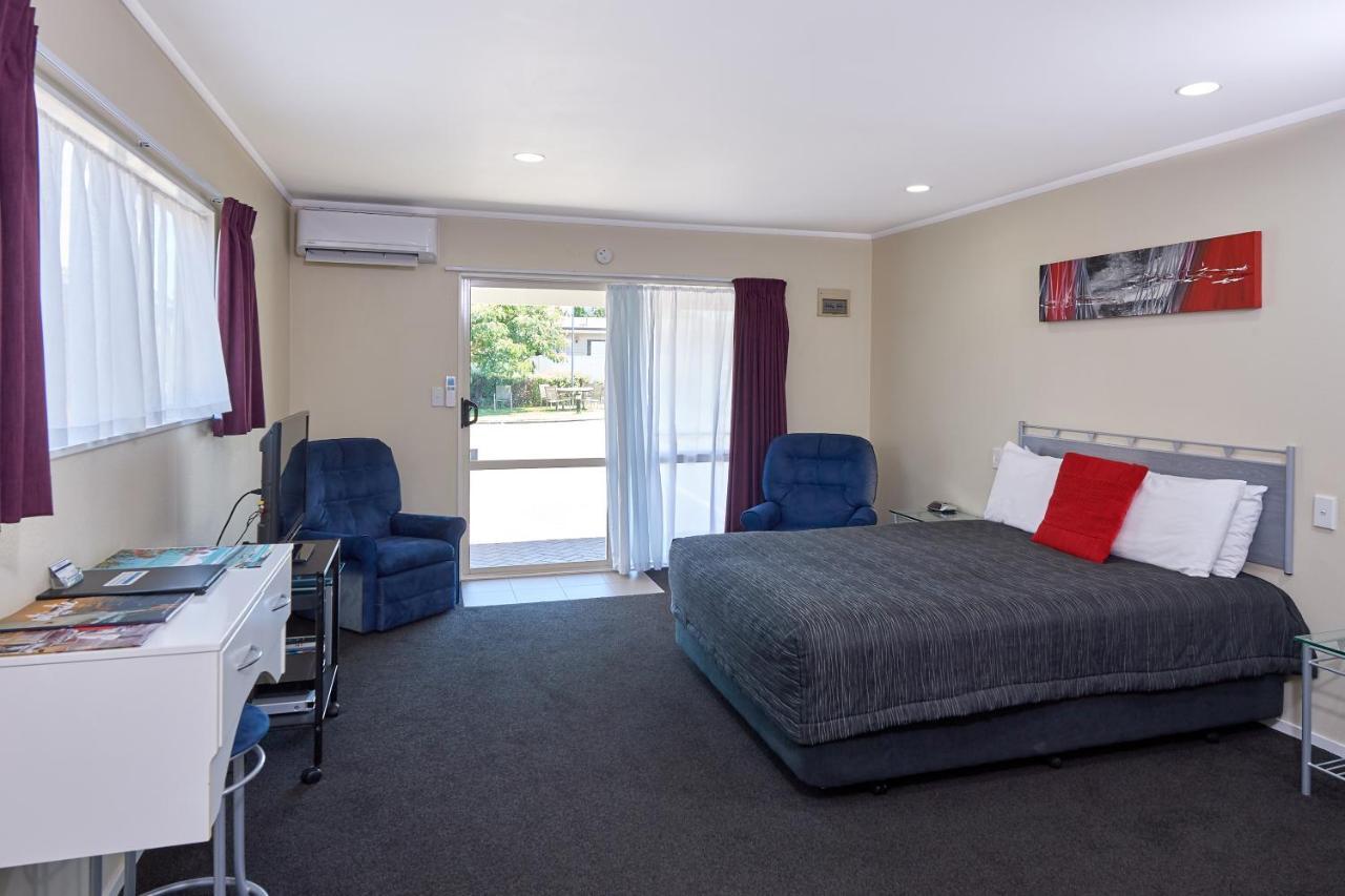 Livingston Motel Whakatane Exterior photo