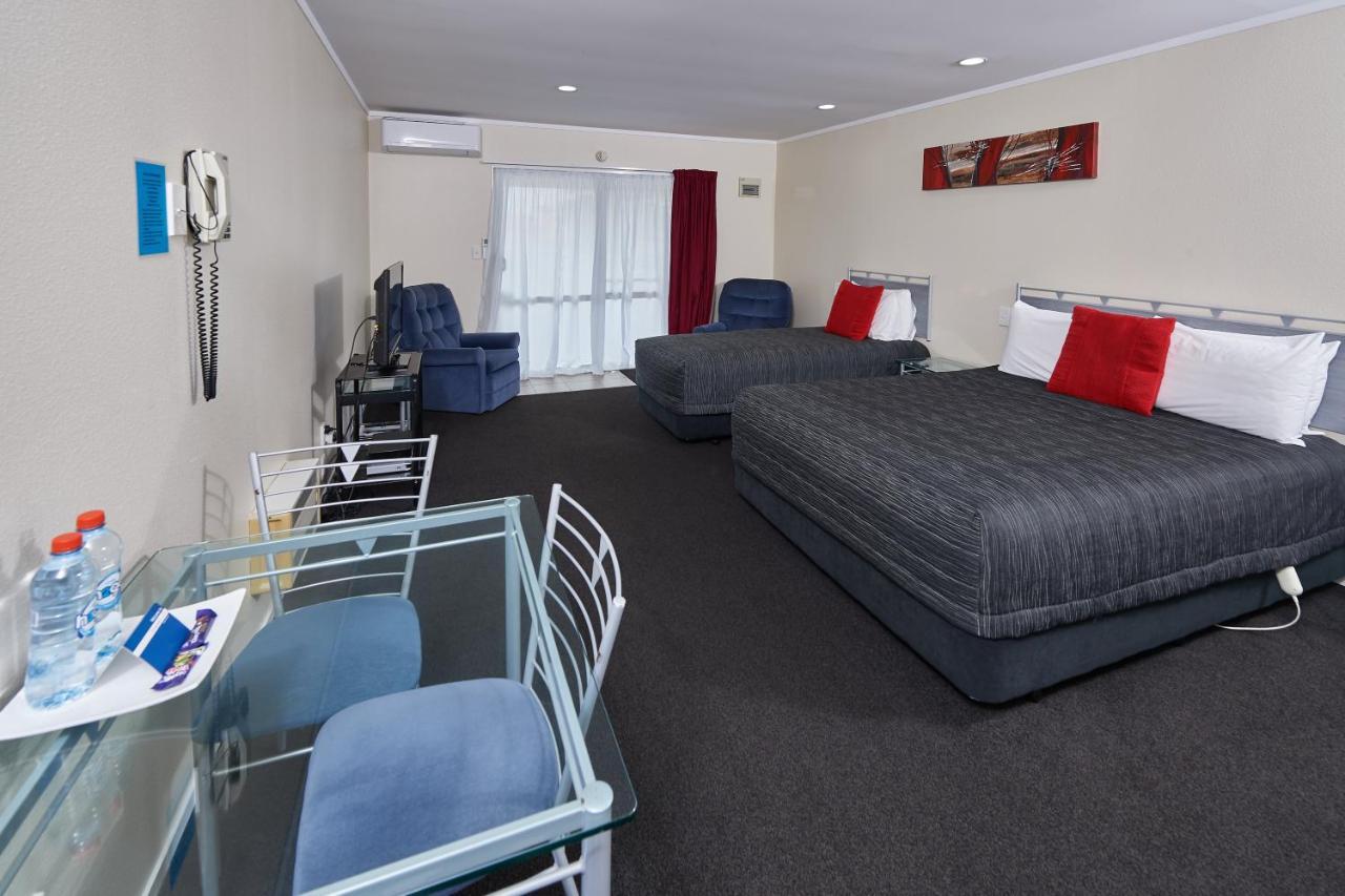 Livingston Motel Whakatane Exterior photo
